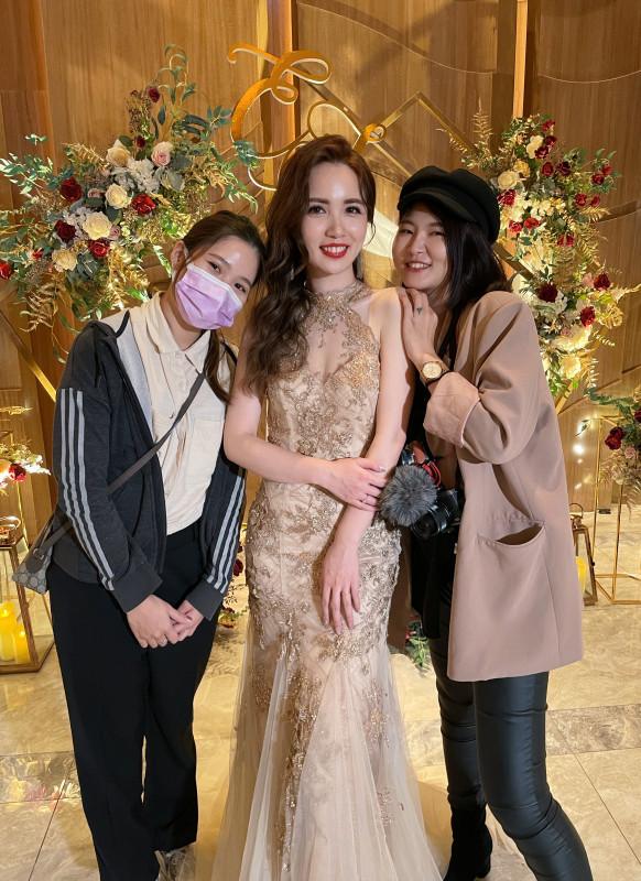 送客造型,名媛放髮